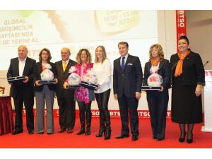 “kadınlar İş Hayatında Yeterli Yer Almıyor”