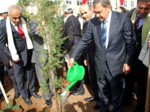 Bakan Eroğlundan Dünyaya İsrail Çağrısı