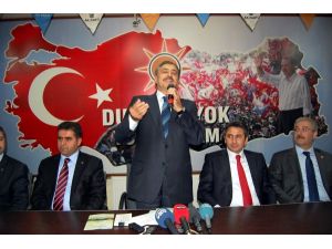 Bakan Eroğlu, Gazeteci Cüneyt Ünalın Serbest Bırakılmasını Yorumladı