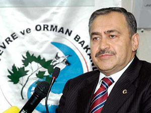 Başbakan’dan Bakan Eroğlu’na “Darağacı” Espirisi 