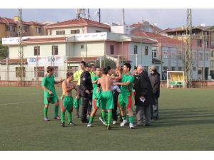Disiplin Kurulu Yalovaspor’a Ceza Yağdırdı