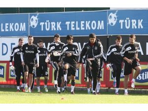 Beşiktaşta Akhisar Mesaisi Sürüyor