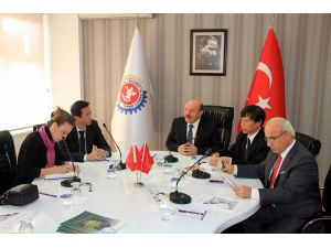 Vietnam Heyeti İş Adamlarıyla Görüştü