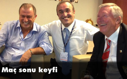 İki hocanın maç sonu keyfi