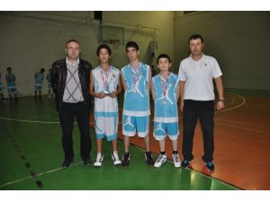 Turnuvada En İyi Oyuncu Seçildi