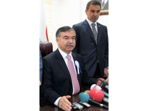 Milli Savunma Bakanı İsmet Yılmaz: