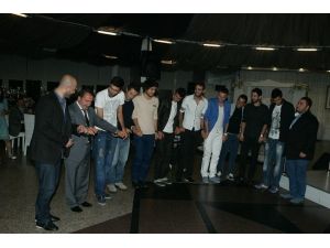 Ankaragüçlü Futbolculardan Halay Şov