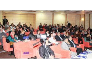 İnegöl Ak Parti Teşkilatına Büyükşehir Yasası Anlatıldı