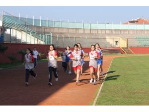 Atletizmde Kupalar Sahiplerini Buldu