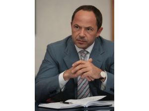 Ukrayna’da Başbakan Yardımcısı Tigipko İstifa Etti