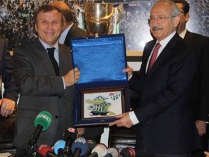 Kemal Kılıçdaroğlundan Bursaspora Ziyaret