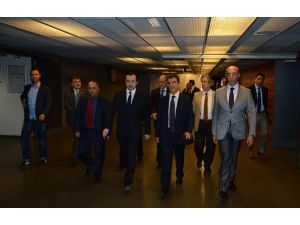 Tunus Spor Bakanı Tarak Dhiabdan Galatasaray’a Ziyaret