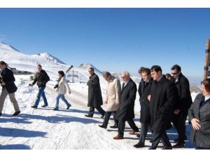 Gençlik Ve Spor Bakanı Suat Kılıç: