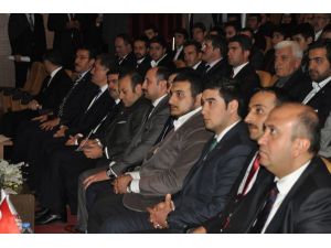 Bakan Bağış Gençlere Konferans Verdi