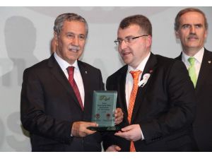 Bülent Arınç Hem Ağladı Hem Ağlattı