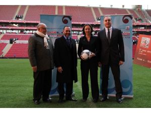 Fıfa Heyeti, Türk Telekom Arena Stadı’nı İnceledi