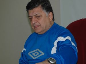 Yılmaz Vural, Takımından Memnun