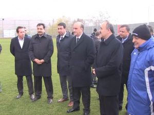 Elazığ Valisi Erol Ve Belediye Başkanı Selmanoğlu’dan Sanica Boru Elazığspora Ziyaret