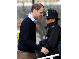 Prens Wıllıam, Eşi Kate’i Hastanede Ziyaret Etti