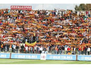 Fenerbahçe-göztepe Eşleşmesi Twitter Türkiye Gündeminde