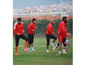 Göztepe, Gaziantep Büyükşehir Belediyespor Maçı Hazırlıklarına Devam Ediyor