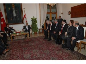 Kktc Başbakanı Küçük Ve Meclis Başkanı Bozer, Tbmm Heyetini Kabul Etti