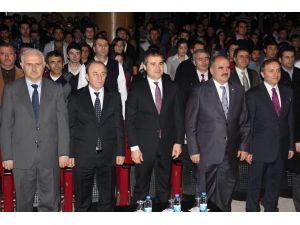 Bakan Kılıç, Üniversite Öğrencileriyle Söyleşi Yaptı