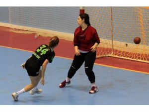 Hentbol Bayanlar Süper Lig