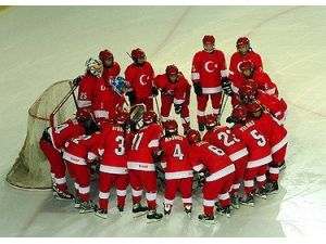Buz Hokeyi Kadınlarda Türkiye Gruplara Kaldı