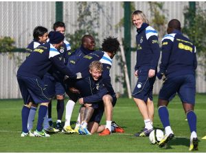 Fenerbahçe Göztepe Maçı Hazırlıklarını Tamamladı
