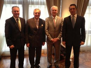 Rahmi Koç Görevini Ali Koç’a Devretti