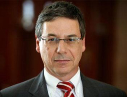 AB İle Ortadoğu Arasında Köprü Olabiliriz