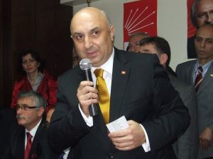 Atama Bekleyen Öğretmenler