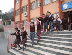 Deprem Ve Yangın Tatbikatı 