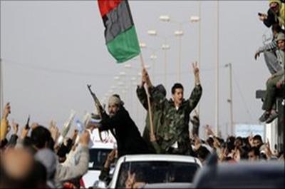 İsyancılar Zaferi Kutladılar