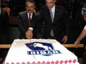 Bisan 50. Kuruluş Yıl Dönümününde Safiye Soyman Ve Faik Öztürk Bisiklete Binip Konser Verdiler