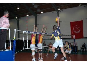 Aroma Erkekler Voleybol 1. Ligi