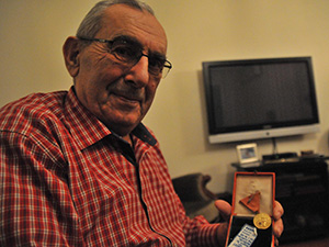 İkiye Bölünmüş Bir Şehir