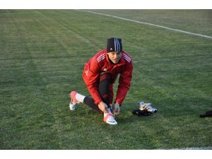 Kayserispor Başiktaş Maçına Hücum Ağırlıklı Çıkacak