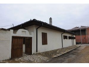 Üsküp, Bursa İmzalı Yeni Bir Esere Daha Kavuştu