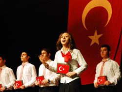 Millî Marşımıza Yakışan Bir Program