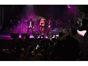 Turunçgil Festivalinde Hadise İzdihamı