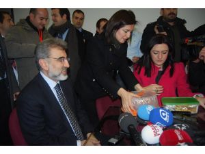 Bakan Yıldızdan Gazetecilere Ziyaret