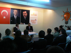 Kazancı Gençlerle birlikte