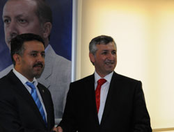 Çiçek’ten Gövde Gösterisi 