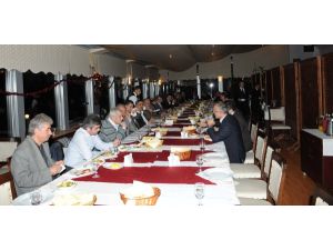 Ak Partinin Kurucuları Tuzla’da Buluştu