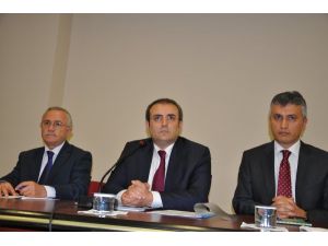 Ak Partili Mahir Ünal: