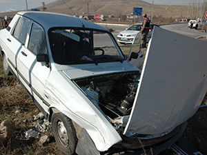 Yön Levhalarını Biçti Geçti !