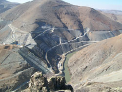 Kandil Baraj İnşaatı Hızla Devam Ediyor