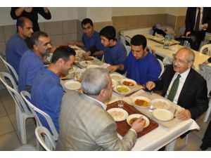 Chp Lideri Kılıçdaroğlu Fabrikaları Ziyaret Etti